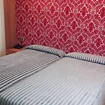 Confort Braseros Отель Бургос