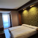 Szálloda Confort Braseros Burgo