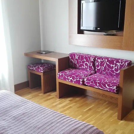 Confort Braseros 3* Burgo