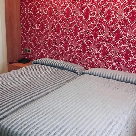 Confort Braseros Hotel Burgo