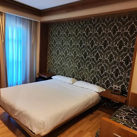 Hotel Confort Braseros Burgos