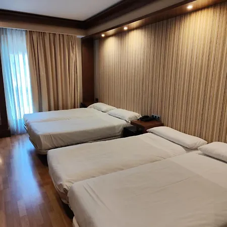 Confort Braseros 3* Burgo