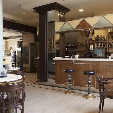 Confort Braseros Hotel