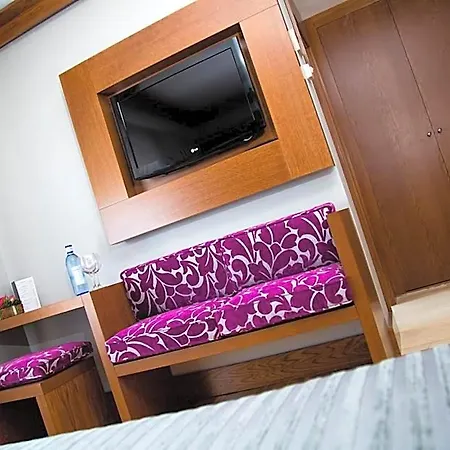 Confort Braseros Hotell Burgo