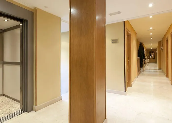 Confort Braseros Ξενοδοχείο 3*